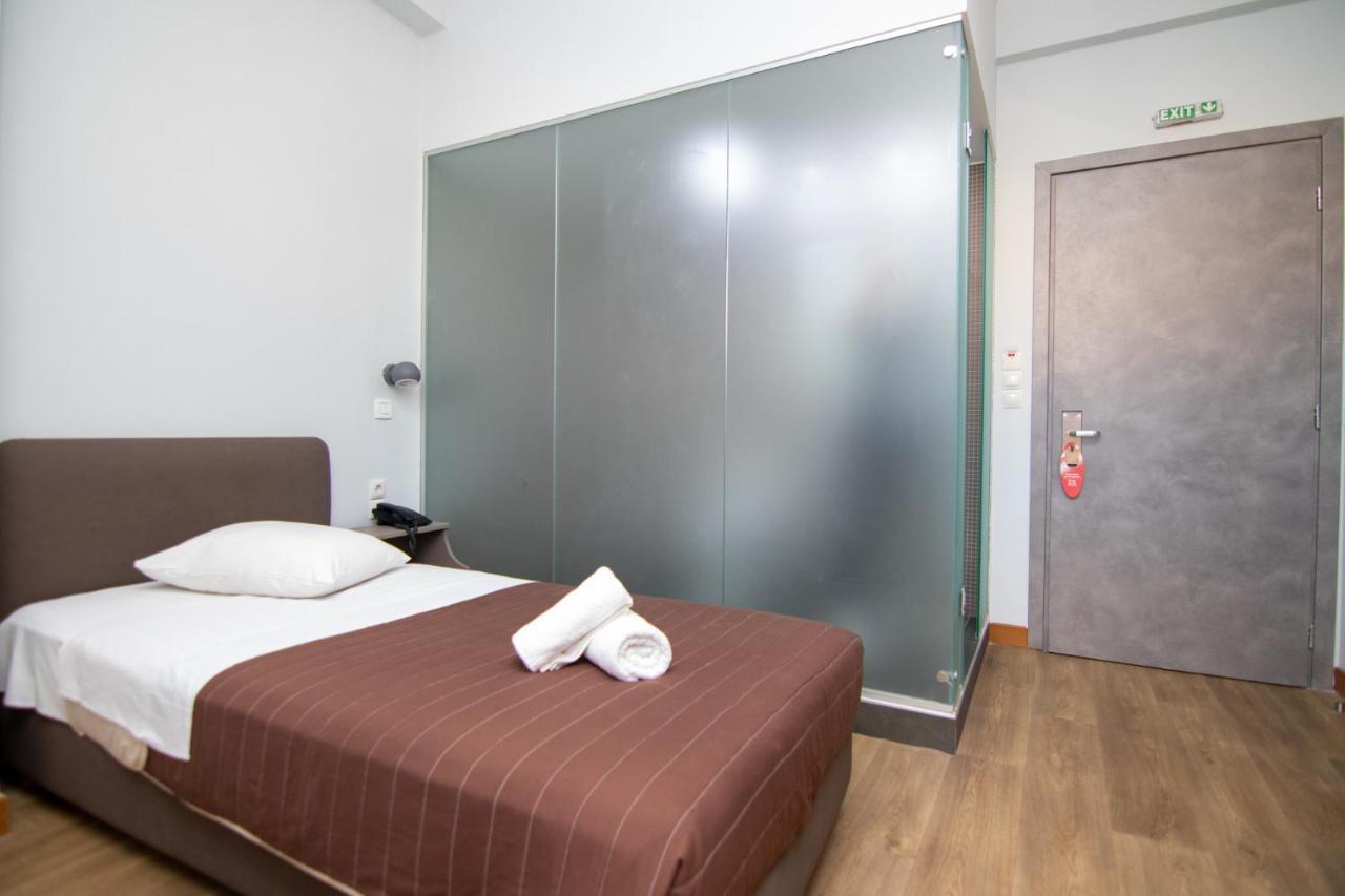 Athens Hawks Hostel Exterior photo